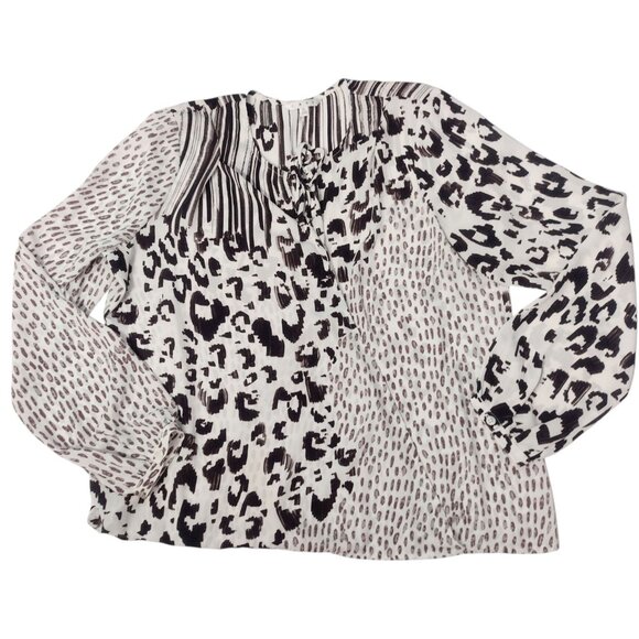 Cabi Women's Animal Print Faux Wrap Top Size XL Flowy Office Cheetah Mobwife - Picture 1 of 7